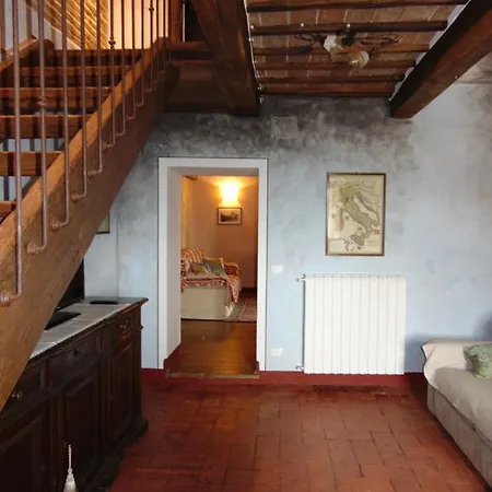 Apartment Domus Ghibellinae- Fonte Di San Benedetto Cortona