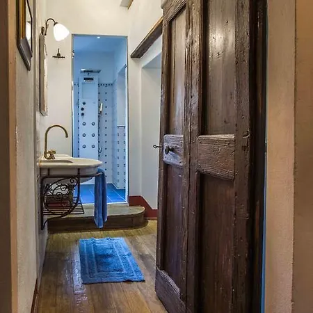 Domus Ghibellinae- Fonte Di San Benedetto