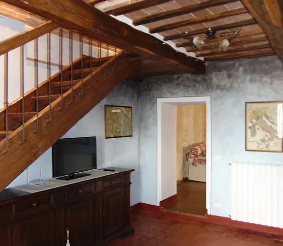 Domus Ghibellinae- Fonte Di San Benedetto Appartement