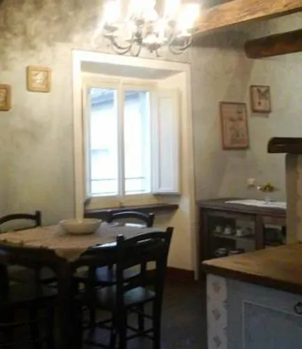 Domus Ghibellinae- Fonte Di San Benedetto Appartement Cortone