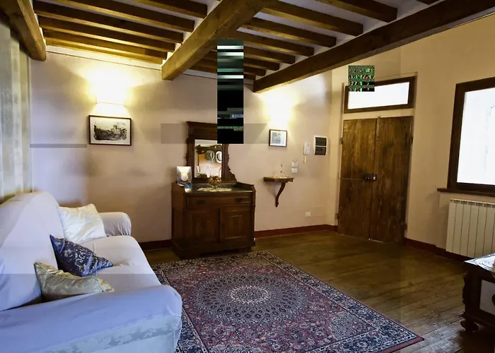 Domus Ghibellinae- Fonte Di San Benedetto Апартаменты *