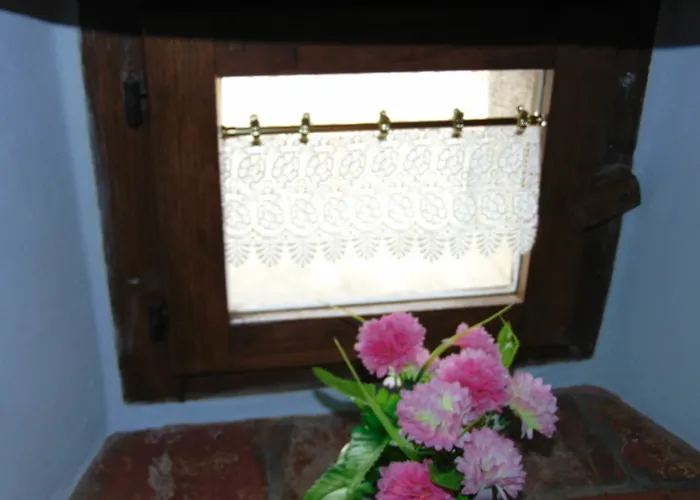 Domus Ghibellinae- Fonte Di San Benedetto Appartement