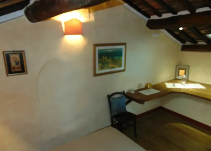 Domus Ghibellinae- Fonte Di San Benedetto Appartement Cortone