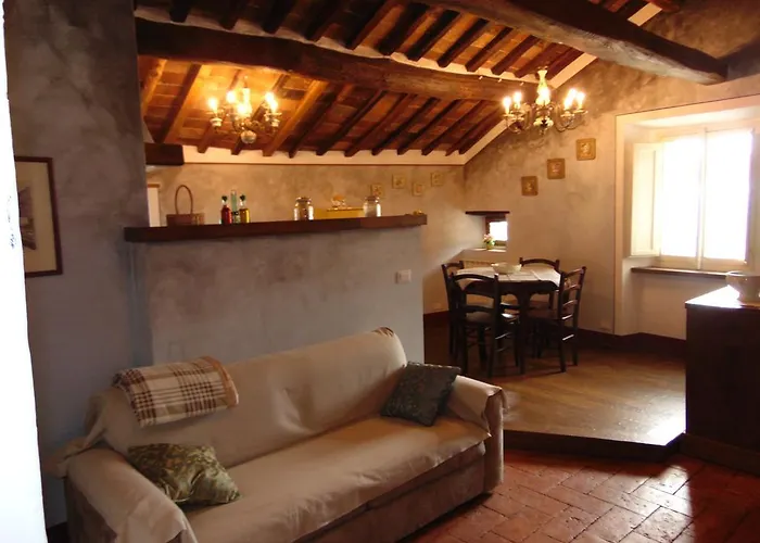 Domus Ghibellinae- Fonte Di San Benedetto 哥尔顿