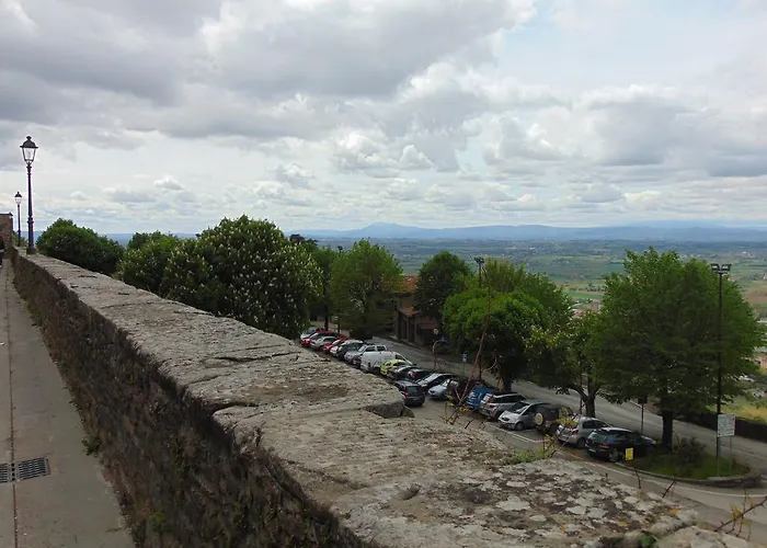 公寓 Domus Ghibellinae- Fonte Di San Benedetto *