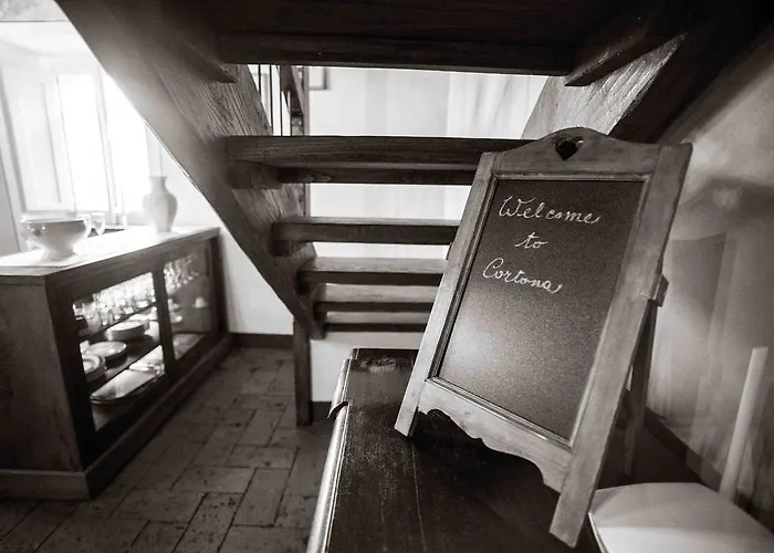 公寓 Domus Ghibellinae- Fonte Di San Benedetto *